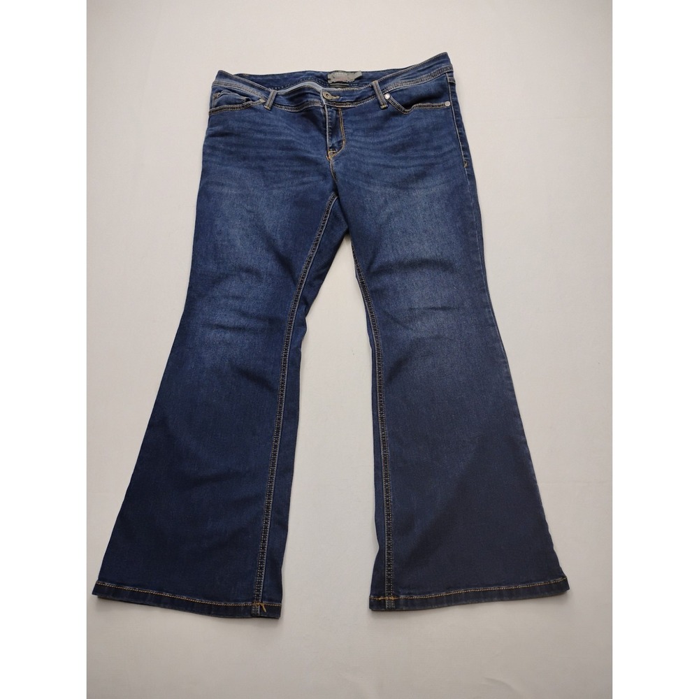 Torrid Luxe Slim Boot Jeans Stretch Medium Wash Blue Women's 14S Short Classic
